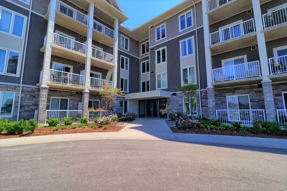 304 290 Liberty St N, Bowmanville Sold, E5257816 Condos.ca