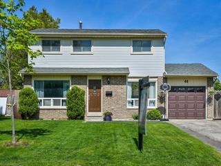 44 Slater Cres
