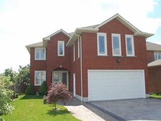 1375 Ferncliff Circ