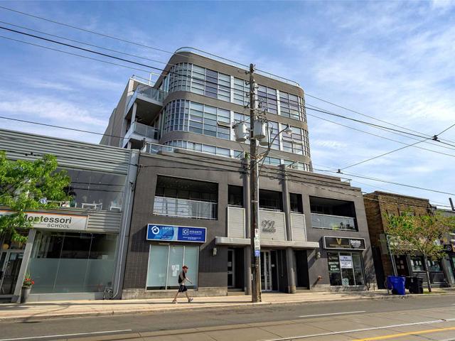 305 - 952 Kingston Rd