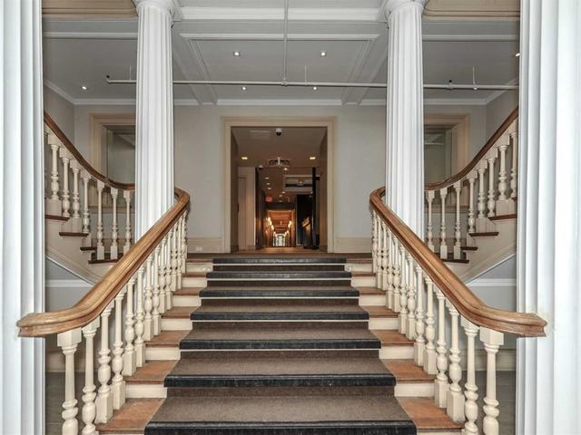 146 - 201 Carlaw Ave