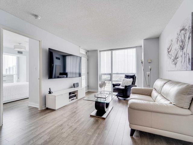 1905 - 88 Grangeway Ave