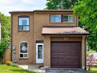809 Finley Ave