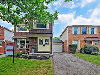 69 Rotherglen Rd S