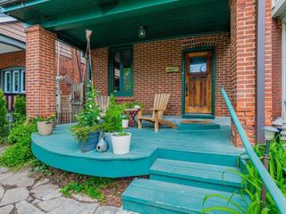 90 Boultbee Ave