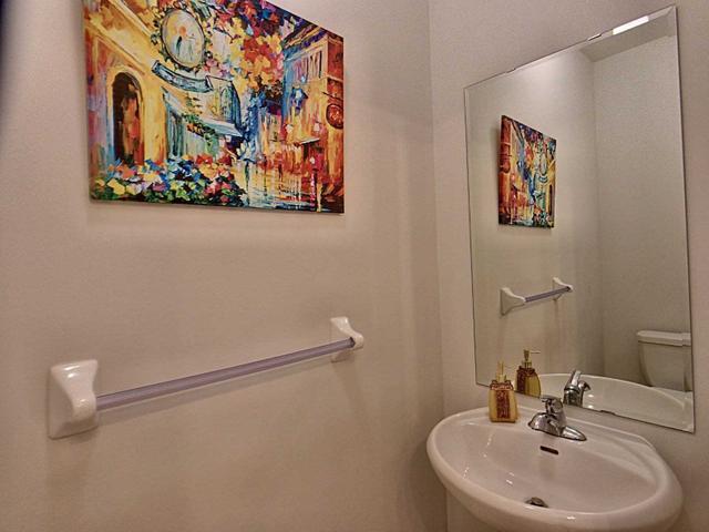10 Serenity Crt