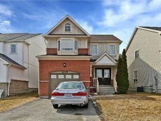 1299 Ashgrove Cres