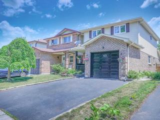 1632 Norwill Cres