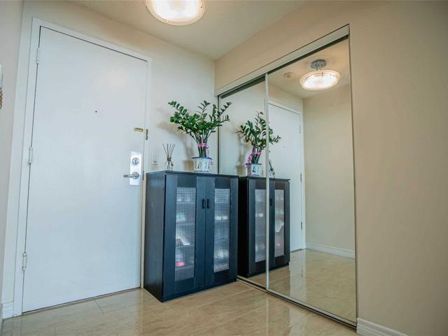 3022 - 68 Corporate Dr