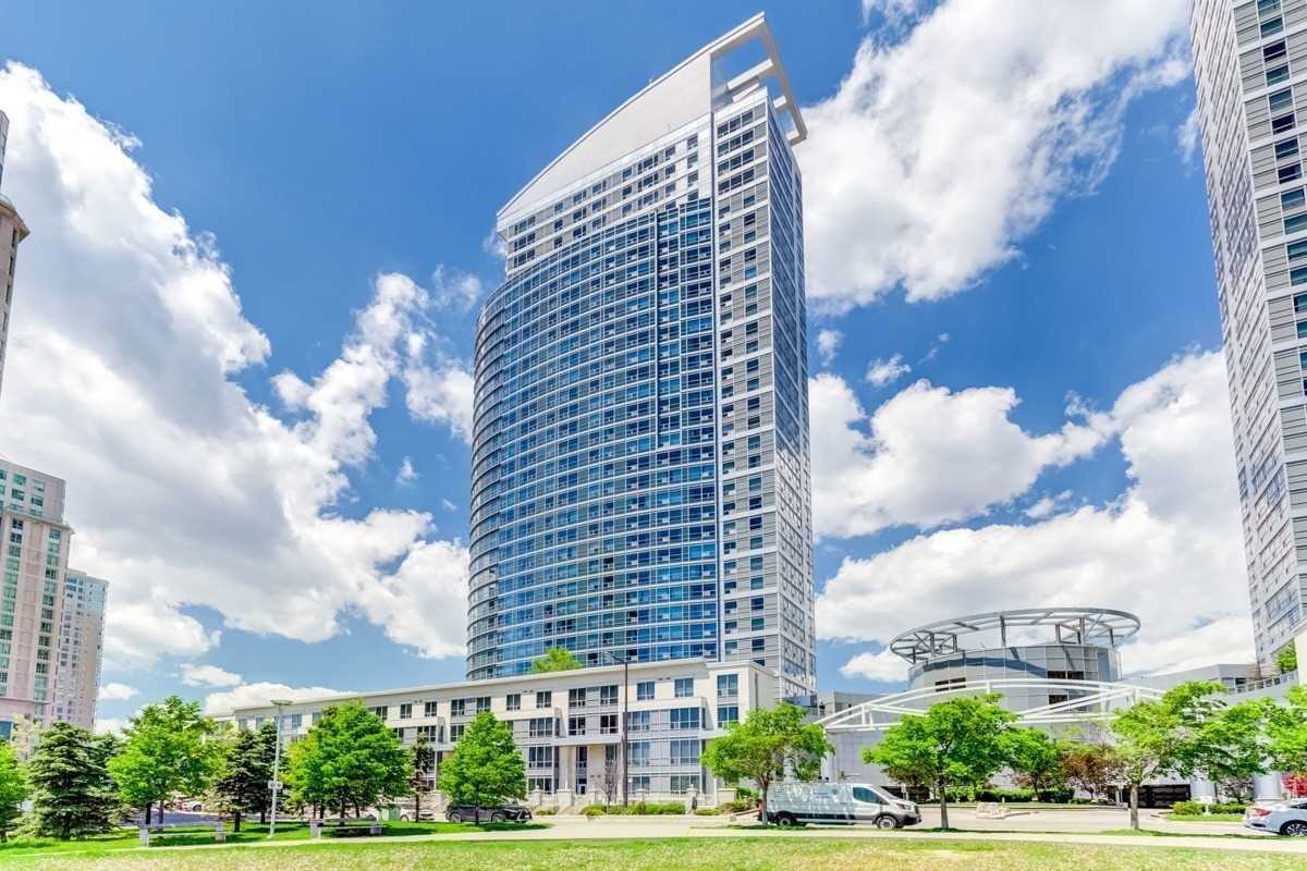 TH 326 38 Lee Centre Dr, Scarborough Suspended, E5272666 Property.ca
