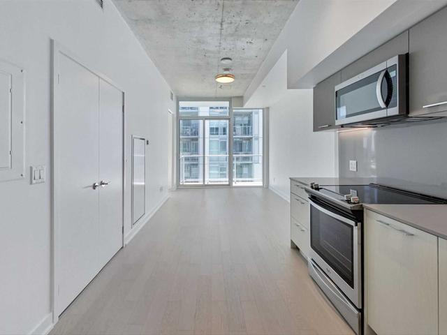 1404 - 30 Baseball Pl