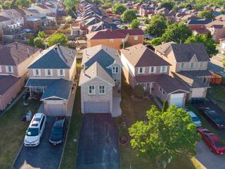 51 Lamay Cres