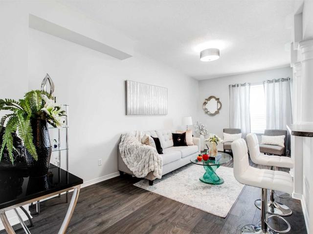 3 Bliss Crt