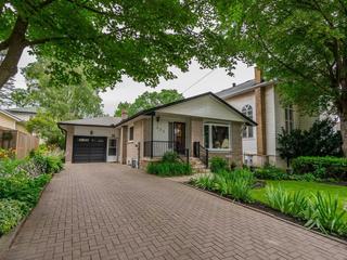 323 Queen St