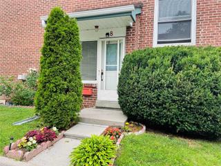 8 - 909 King St W