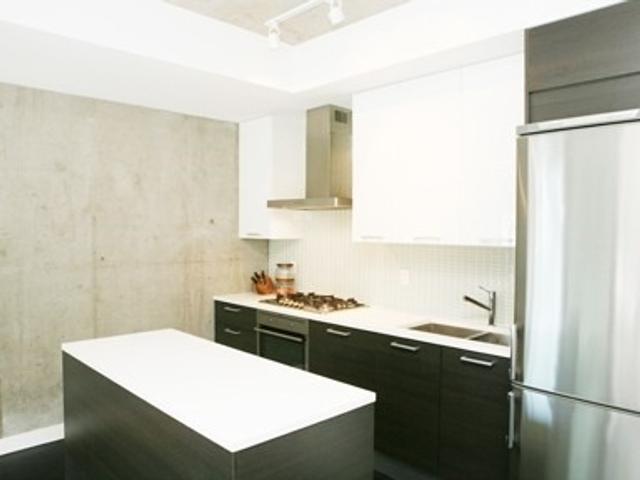 608 - 90 Broadview Ave