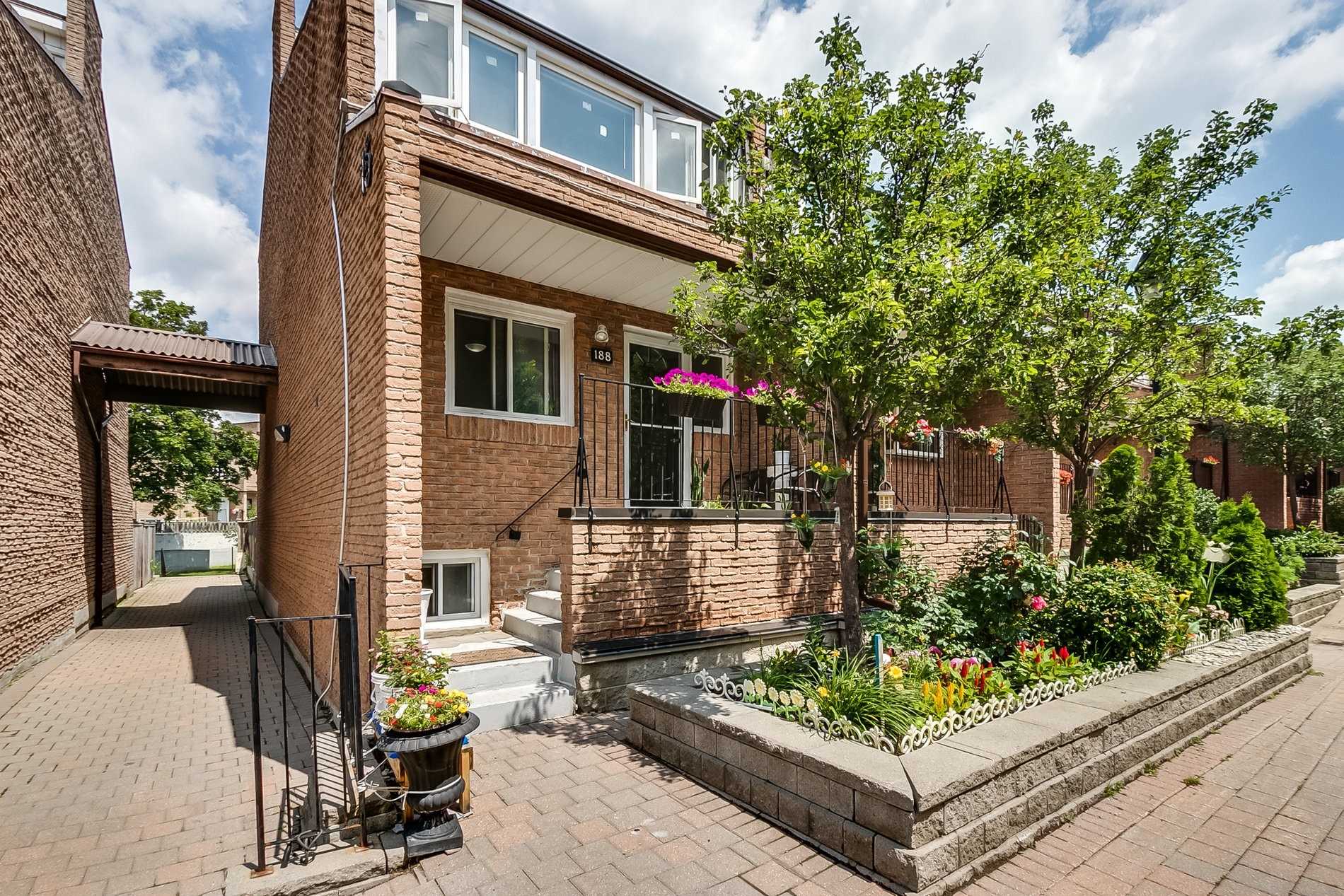 188 50 Scarborough Golf Clu Rd, Scarborough Sold Conditional, E5310862 Condos.ca 188 50 Scarborough Golf Clu Rd, Scarborough Sold Conditional, E5310862 Condos.ca