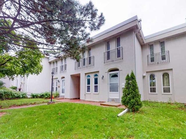 5 - 2075 Warden Ave
