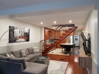 107 Greenwood Ave