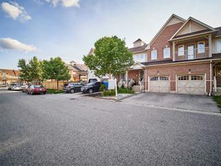 8 Whitefoot Cres