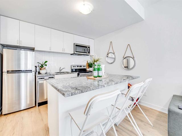 40 - 1740 Simcoe St N