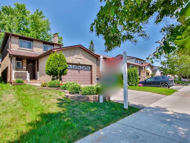 163 Dean Park Rd
