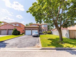 4 Willcocks Cres