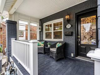 26 Lawlor Ave