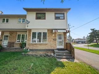 983 Renfrew Crt