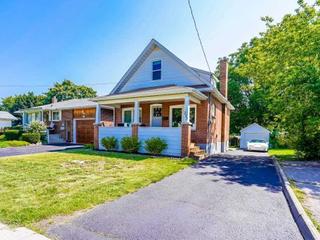 233 Gibbons St