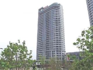 #419 - 181 Village Green Sq