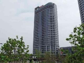 #419 - 181 Village Green Sq