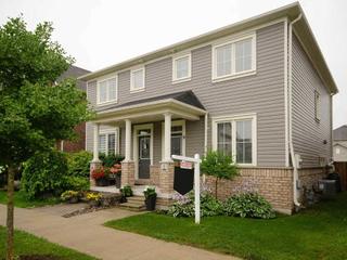 9 Ted Miller Cres