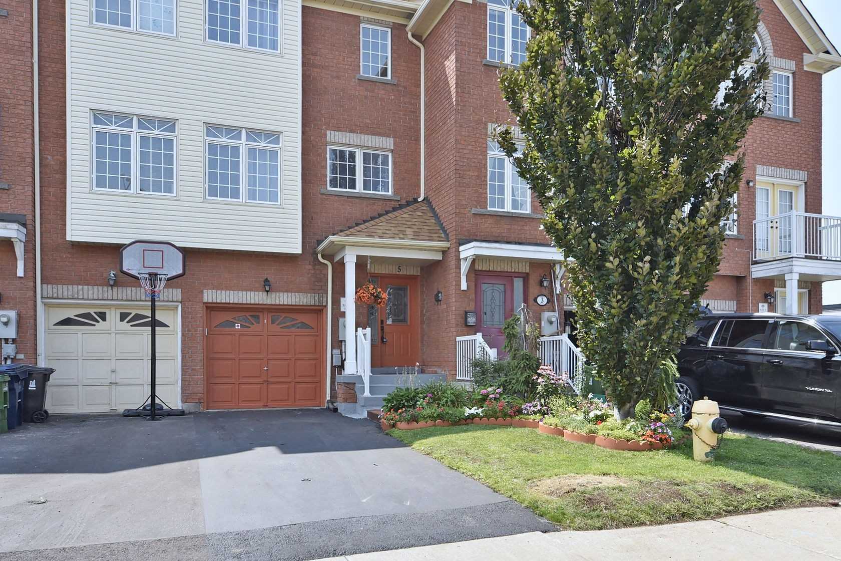5 Tucker St, East York Sold, E5337240 Condos.ca