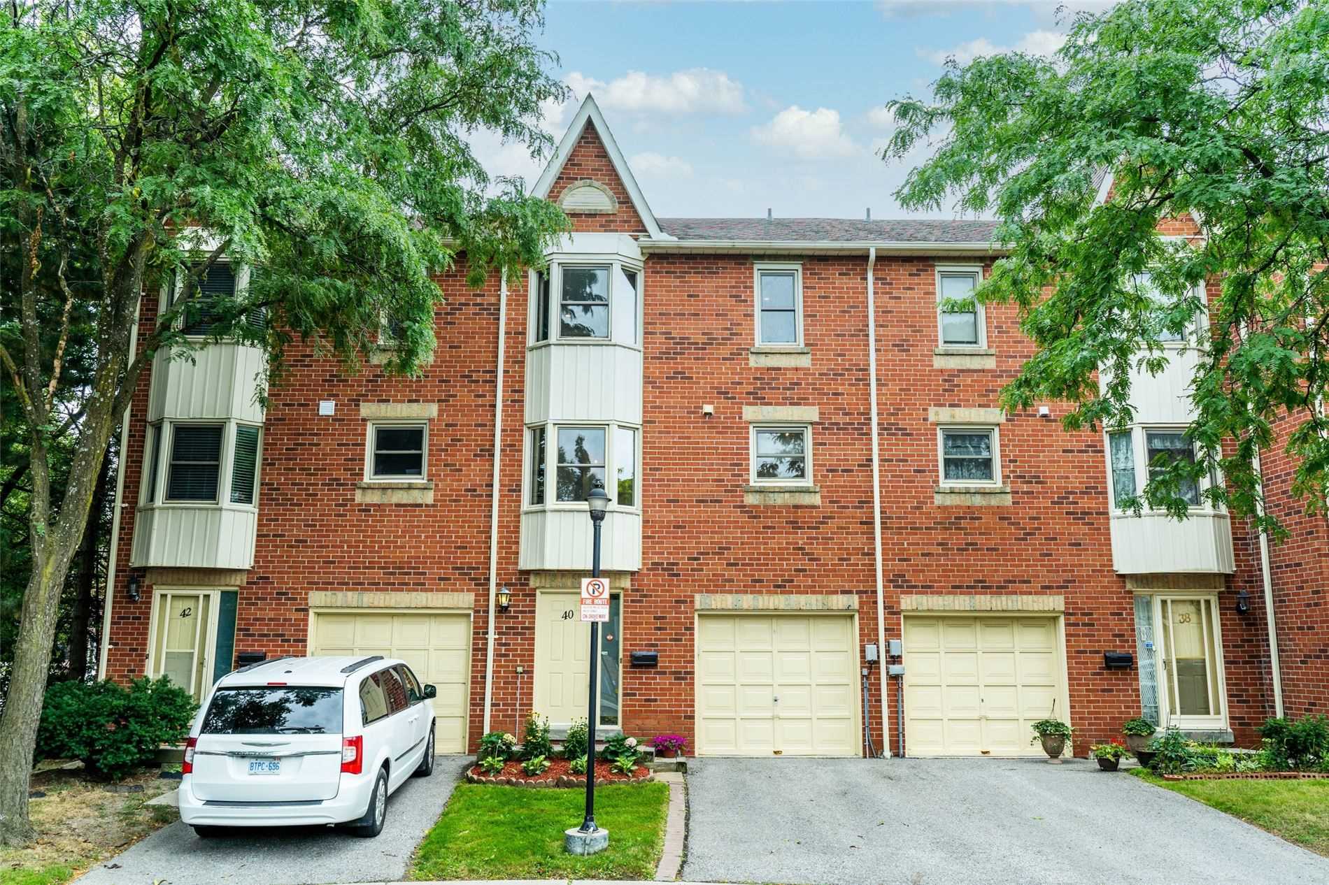 40 25 Cardwell Ave, Scarborough Sold, E5341745 Condos.ca