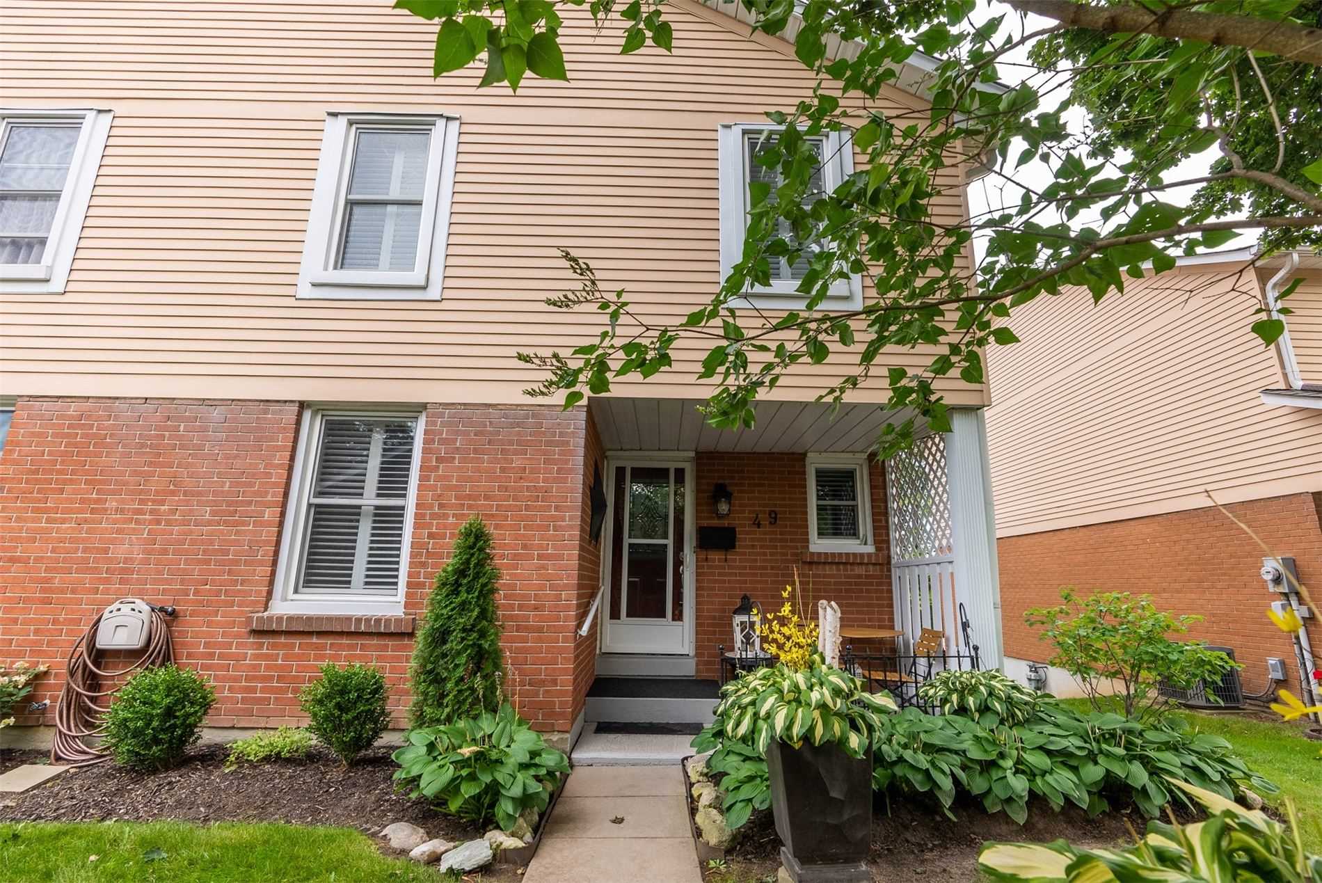 49 1055 Central Park Blvd N, Oshawa Sold, E5343084 Condos.ca