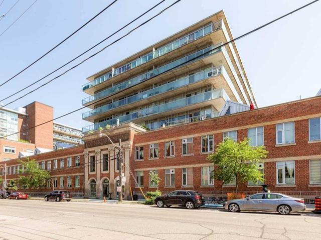 601 - 201 Carlaw Ave E