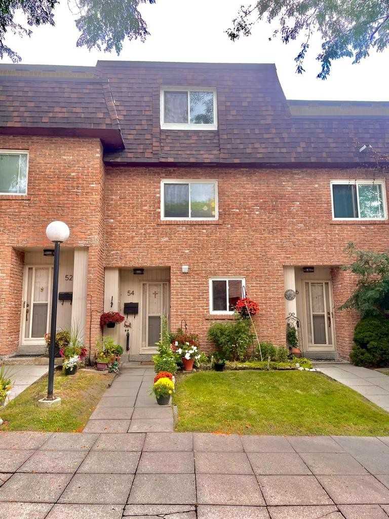 54 275 Manse Rd, Scarborough Sold, E5347327 Condos.ca