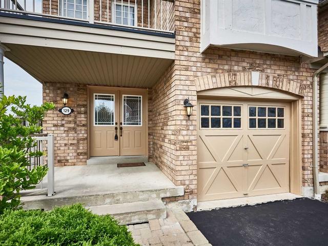 129 Whitefoot Cres