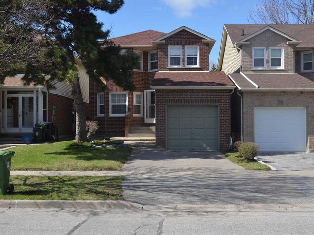 72 Captain Hall Crt