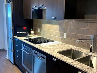 3119 - 275 Village Green Sq