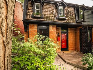 211 Hamilton St
