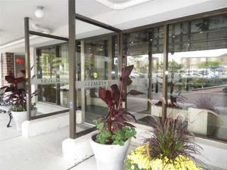 1208 - 44 Falby Crt