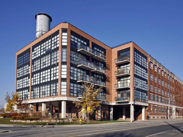 319 - 68 Broadview Ave