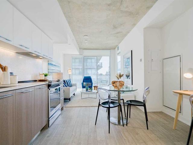 503 - 25 Baseball Pl