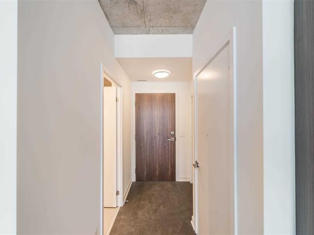 1203 - 15 Baseball Pl