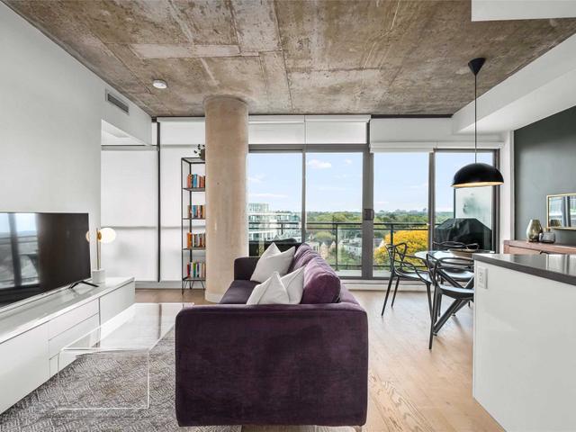 908 - 319 Carlaw Ave