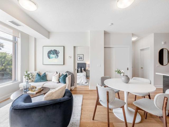 304 - 580 Kingston Rd