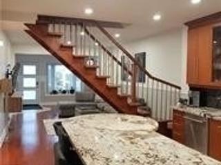 107 Greenwood Ave