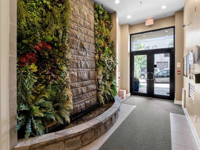 407 - 160 Fallingbrook Rd